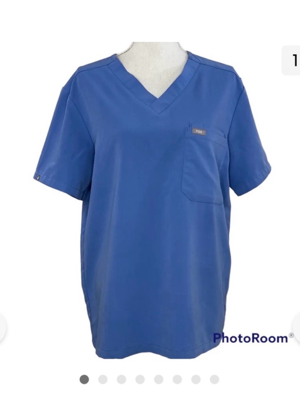 Figs Leon Blue Men’s Technical Collection V-Neck Short Sleeve Scrub Top 2 pocket